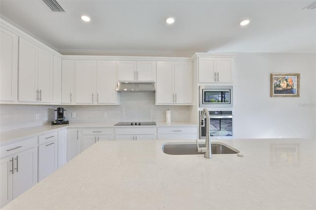 16320 HIDDEN OAK LOOP, Bradenton, FL 34211