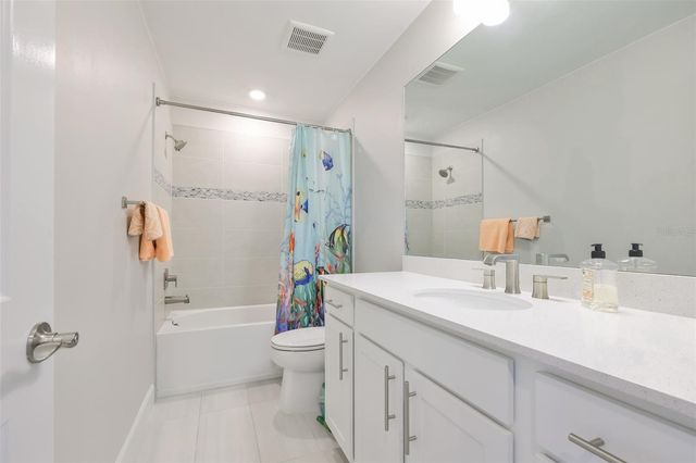 16320 HIDDEN OAK LOOP, Bradenton, FL 34211