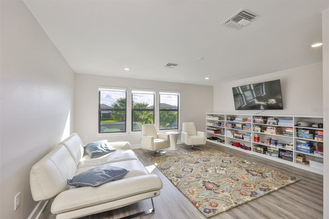 16320 HIDDEN OAK LOOP, Bradenton, FL 34211