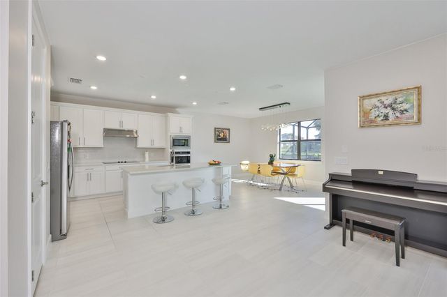 16320 HIDDEN OAK LOOP, Bradenton, FL 34211