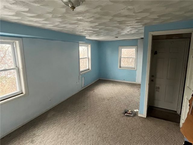 611 Singer Pl, Homewood Brushton, PA 15221