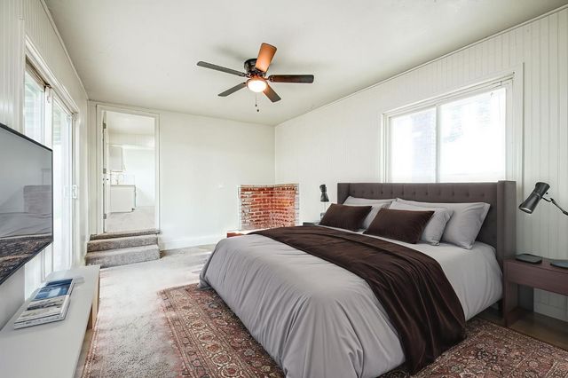 255 W Hawes Avenue, Fresno, CA 93706