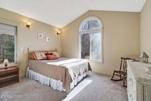 14 Needham Terrace, Crossville, TN 38558