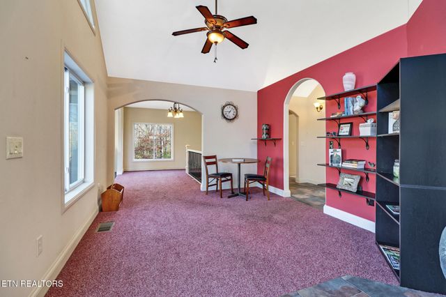 14 Needham Terrace, Crossville, TN 38558