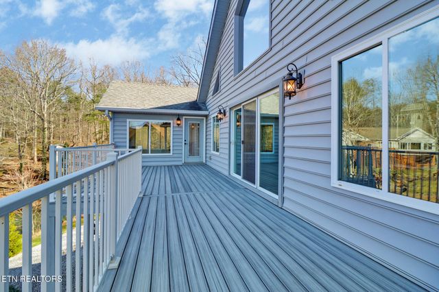 14 Needham Terrace, Crossville, TN 38558