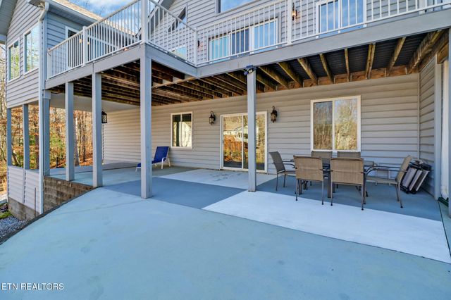 14 Needham Terrace, Crossville, TN 38558