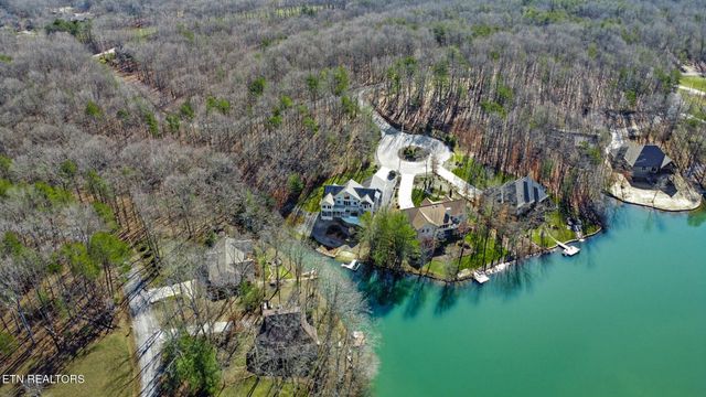 14 Needham Terrace, Crossville, TN 38558