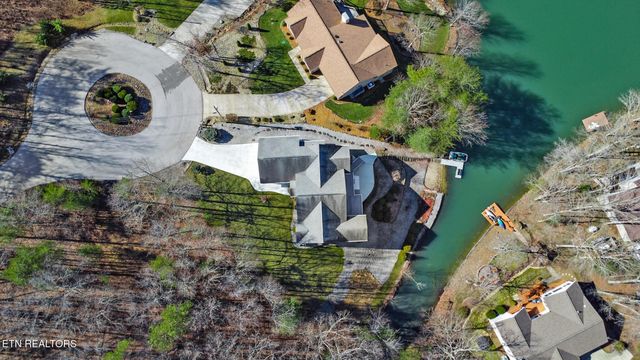 14 Needham Terrace, Crossville, TN 38558