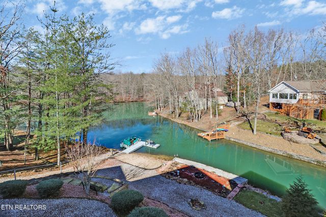 14 Needham Terrace, Crossville, TN 38558