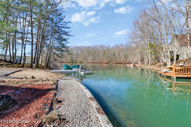 14 Needham Terrace, Crossville, TN 38558