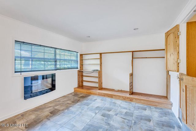 216 Buena Vista Drive, Long Beach, MS 39560