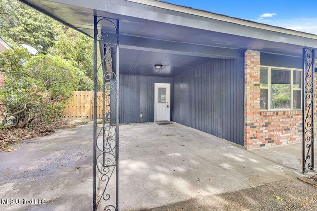 216 Buena Vista Drive, Long Beach, MS 39560