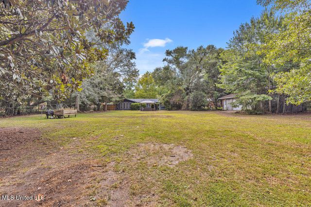 216 Buena Vista Drive, Long Beach, MS 39560