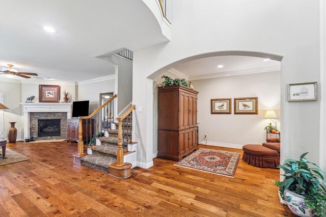 15 Rippling Creek Drive, Sugar Land, TX 77479