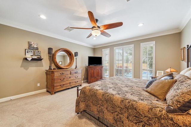 15 Rippling Creek Drive, Sugar Land, TX 77479