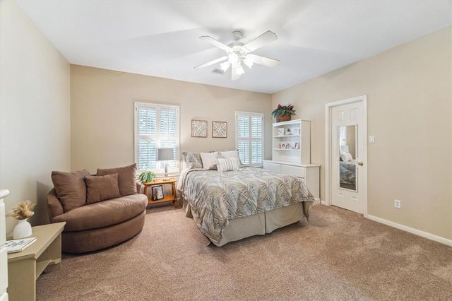 15 Rippling Creek Drive, Sugar Land, TX 77479