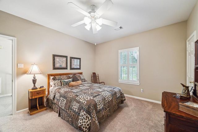 15 Rippling Creek Drive, Sugar Land, TX 77479