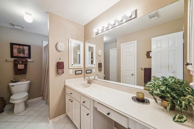 15 Rippling Creek Drive, Sugar Land, TX 77479