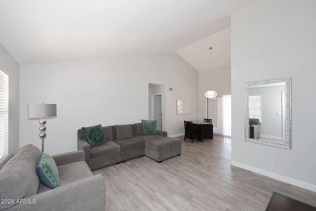 1008 E ORAIBI Drive, Phoenix, AZ 85024 — photo 3