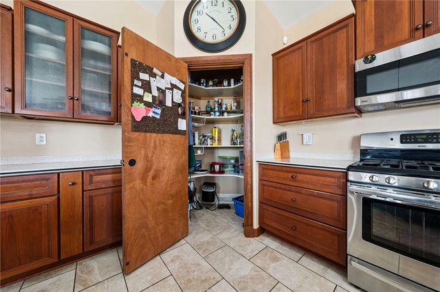 65 Edgewood Drive, Batavia, NY 14020