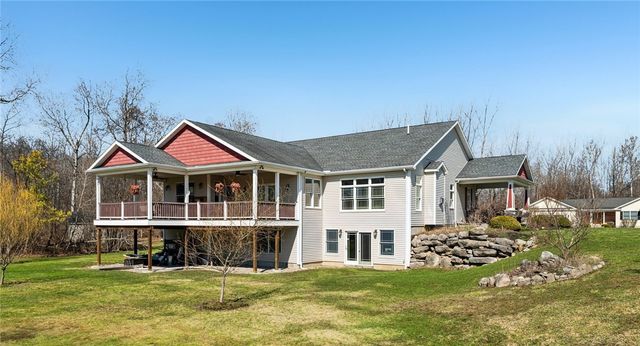 65 Edgewood Drive, Batavia, NY 14020