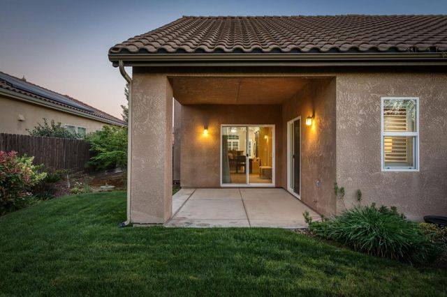 10687 N Tea Party Lane, Fresno, CA 93730