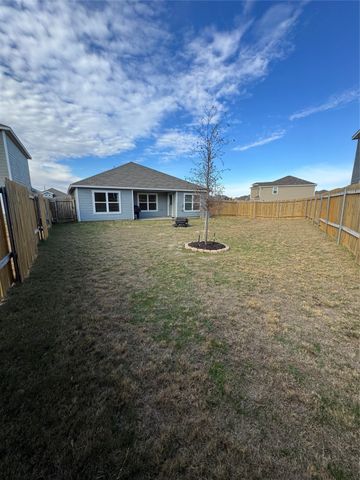 10856 Copper Hills Lane, Fort Worth, TX 76108