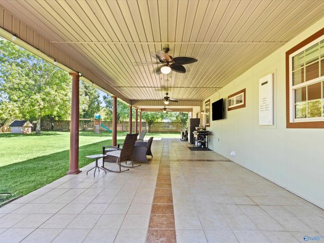 16258 Mcculley Mill Road, Athens, AL 35613