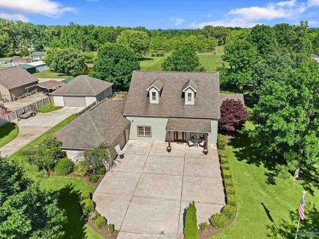 16258 Mcculley Mill Road, Athens, AL 35613