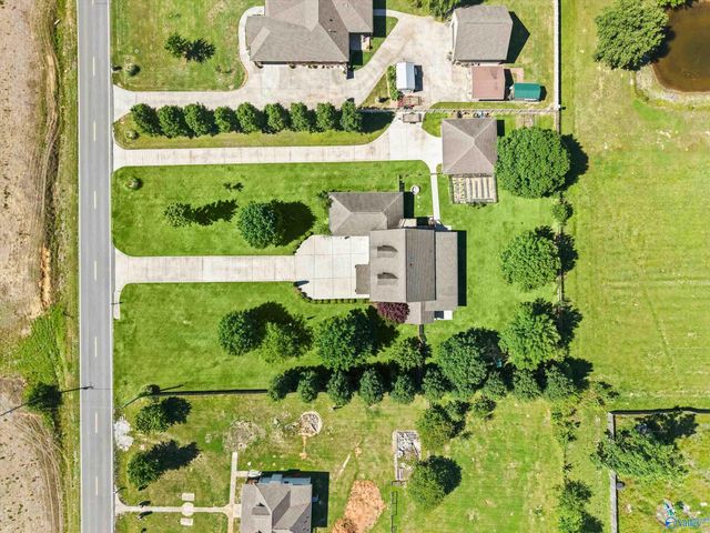 16258 Mcculley Mill Road, Athens, AL 35613