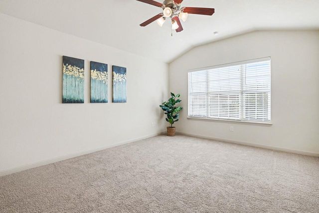 2410 Great Oaks DR 401, Round Rock, TX 78681