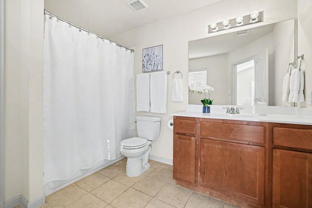 2410 Great Oaks DR 401, Round Rock, TX 78681