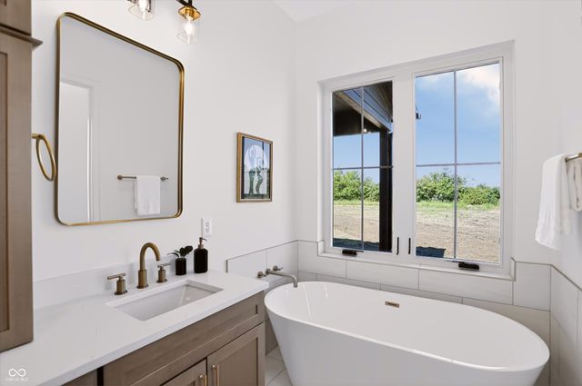 782 W State Road 234, Fortville, IN 46040