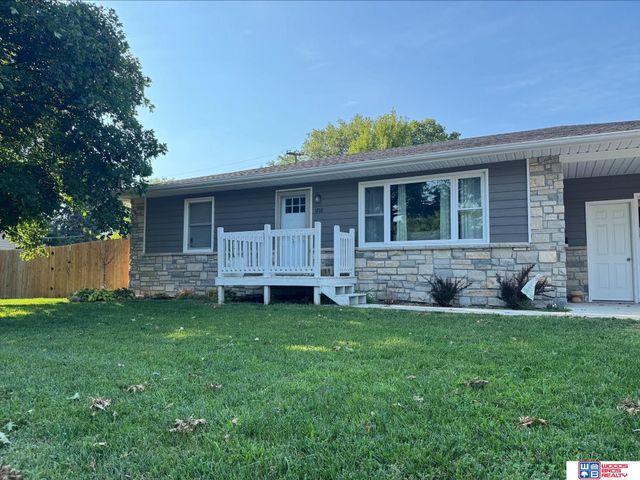 1718 Jefferson Street, Beatrice, NE 68310