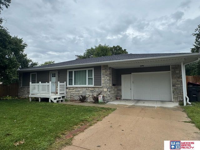 1718 Jefferson Street, Beatrice, NE 68310