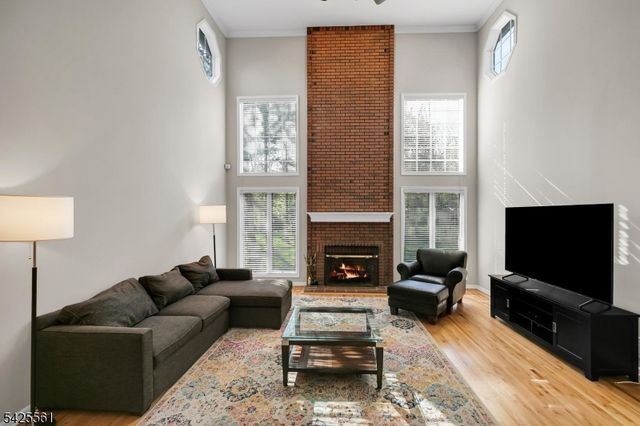 98 Bernard Dr, Bernards Twp., NJ 07920