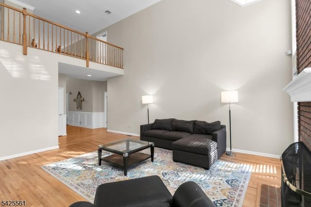 98 Bernard Dr, Bernards Twp., NJ 07920