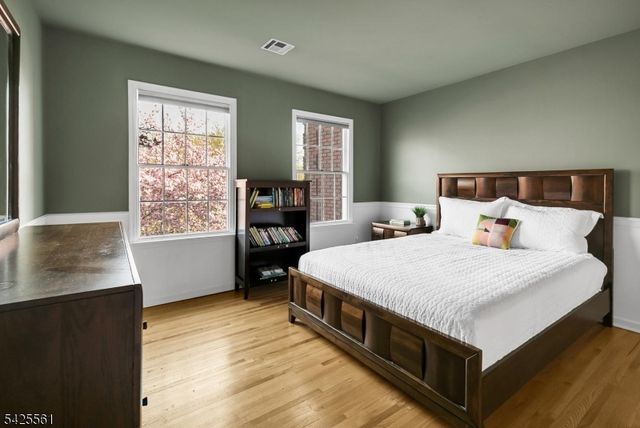 98 Bernard Dr, Bernards Twp., NJ 07920