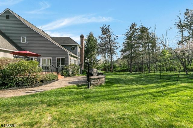 98 Bernard Dr, Bernards Twp., NJ 07920