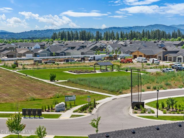 7733 N Mocha Lp, Coeur D'alene, ID 83815