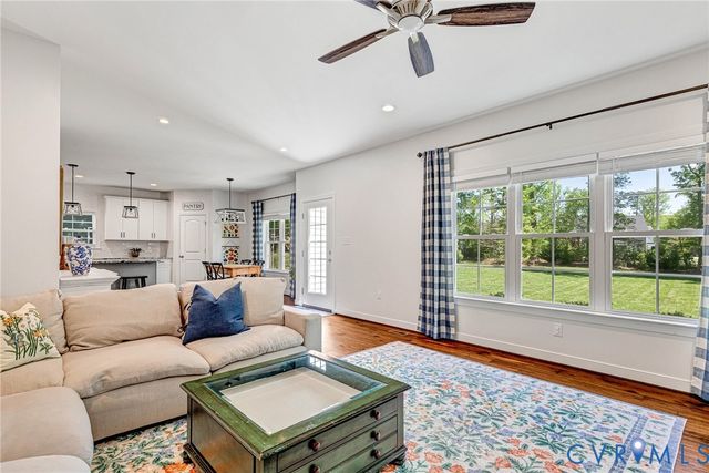 9131 Deerlake Dr, New Kent, VA 23124