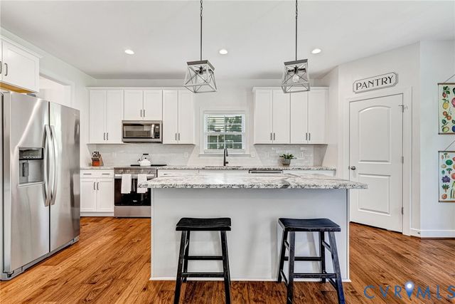 9131 Deerlake Dr, New Kent, VA 23124