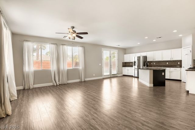 10356 Mystic Pine Road, Las Vegas, NV 89135