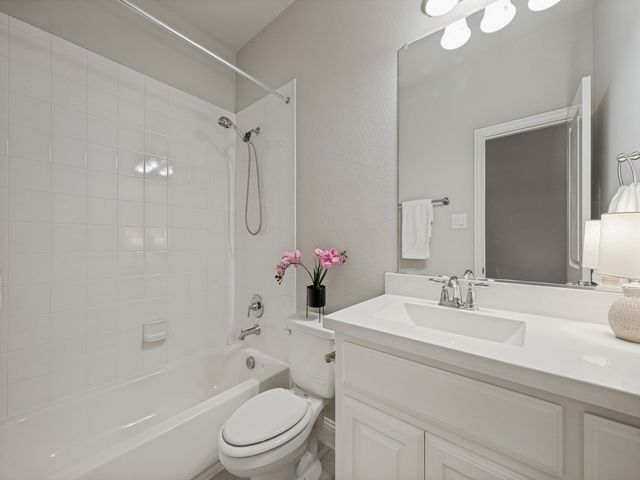 3300 Discovery Drive, Little Elm, TX 75068
