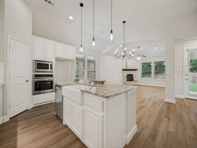 3300 Discovery Drive, Little Elm, TX 75068