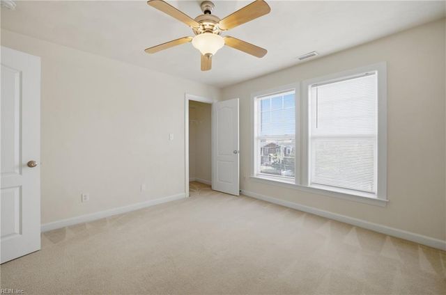 9577 8th Bay ST, Norfolk, VA 23518