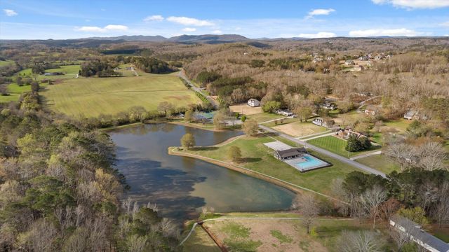 4601 Loftwood Drive, Cohutta, GA 30710