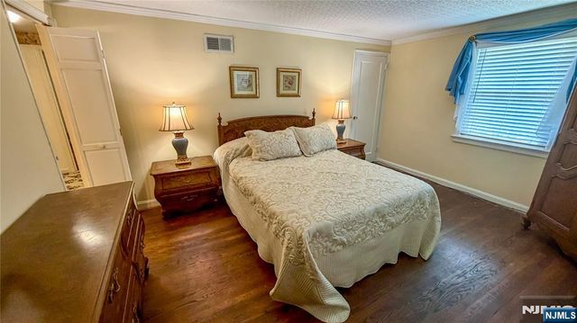 270 Kensington Road, River Edge, NJ 07661