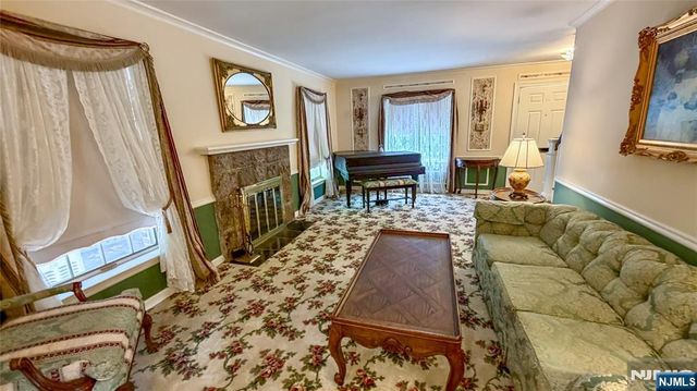 270 Kensington Road, River Edge, NJ 07661