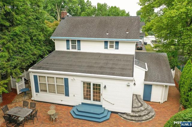 270 Kensington Road, River Edge, NJ 07661